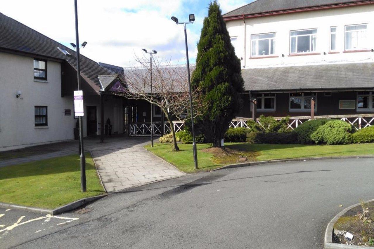 Premier Inn Glasgow - Bellshill Motherwell Exterior photo